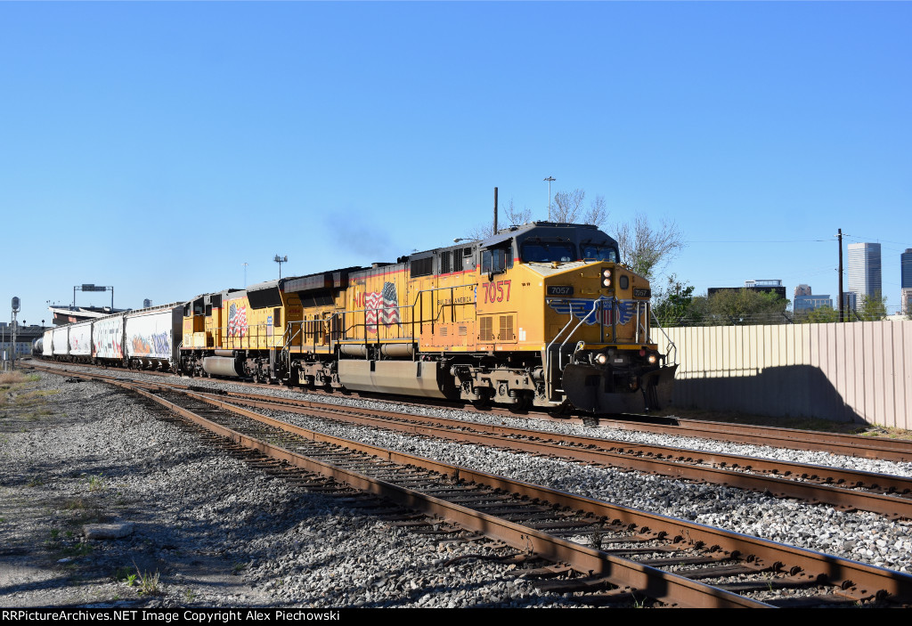 UP 7057